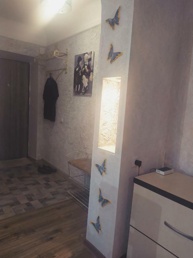 Студия В Центре Скала Khmelʼnytsʼkyy Exterior foto